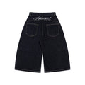Curved Knife Jeans Female