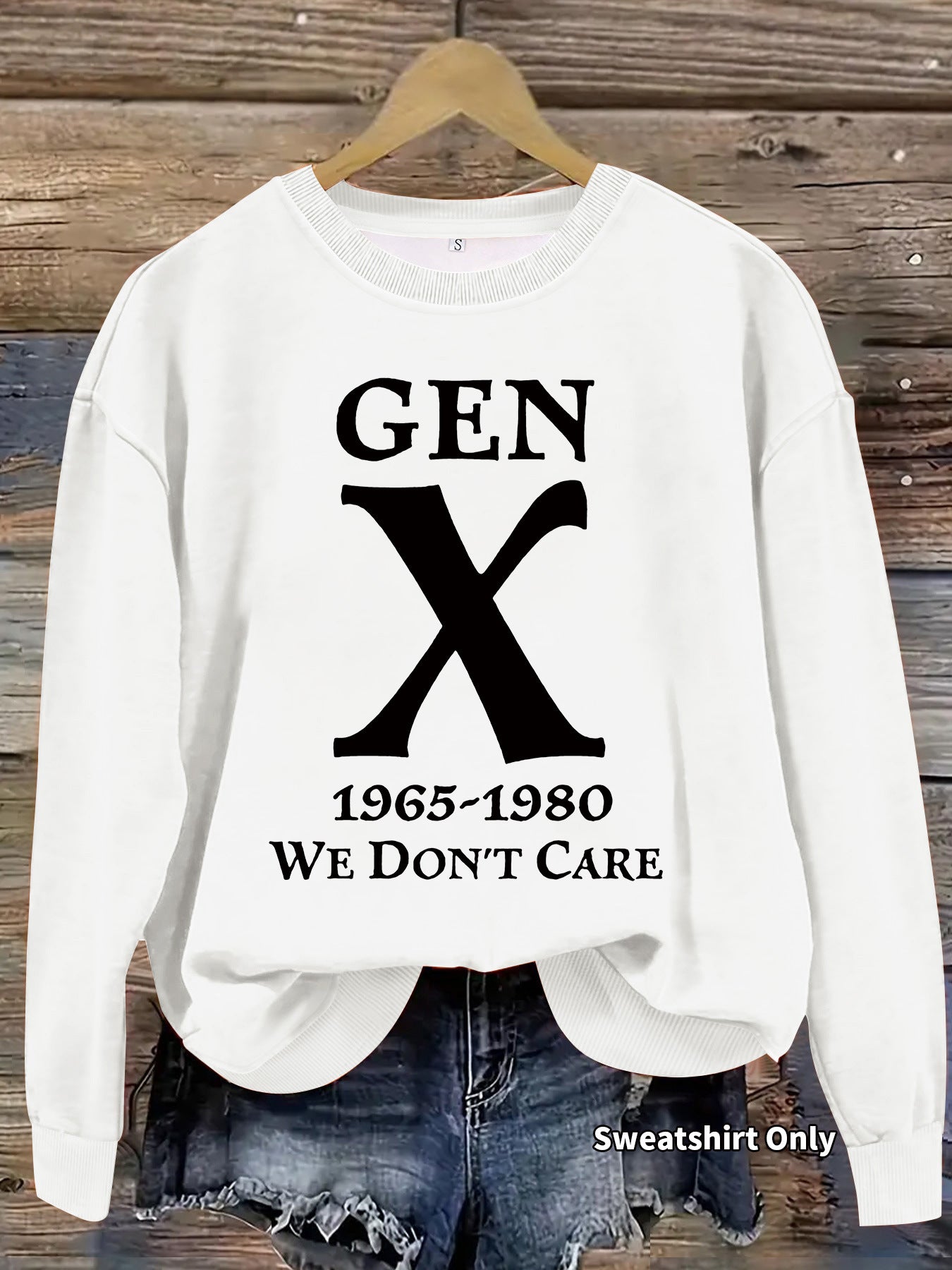 We don't care about patterned printed round neck hoodies