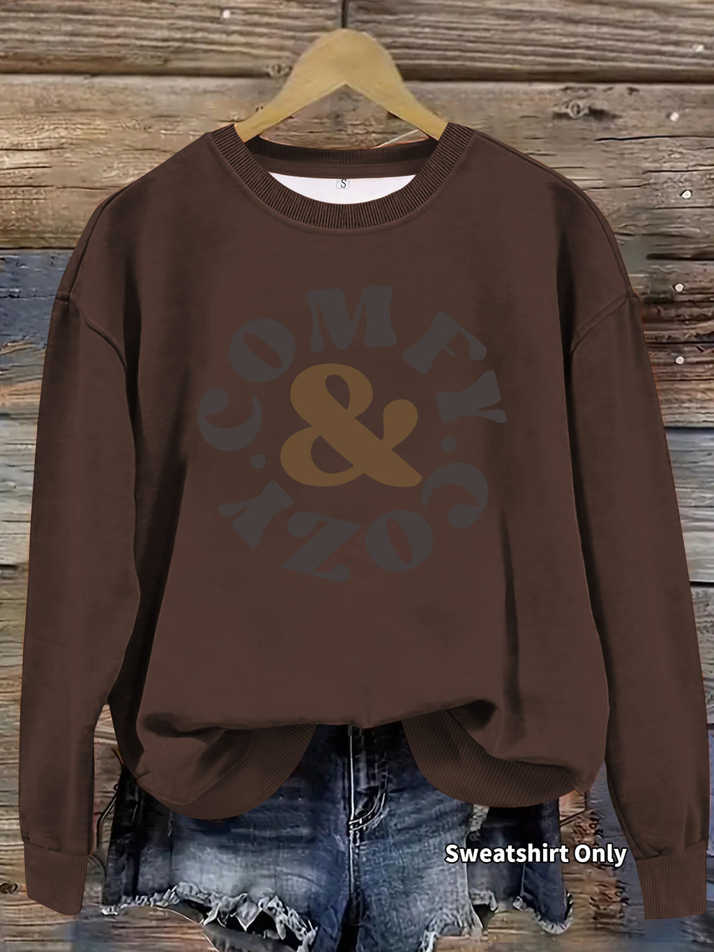 Round neck hoodie with female letters