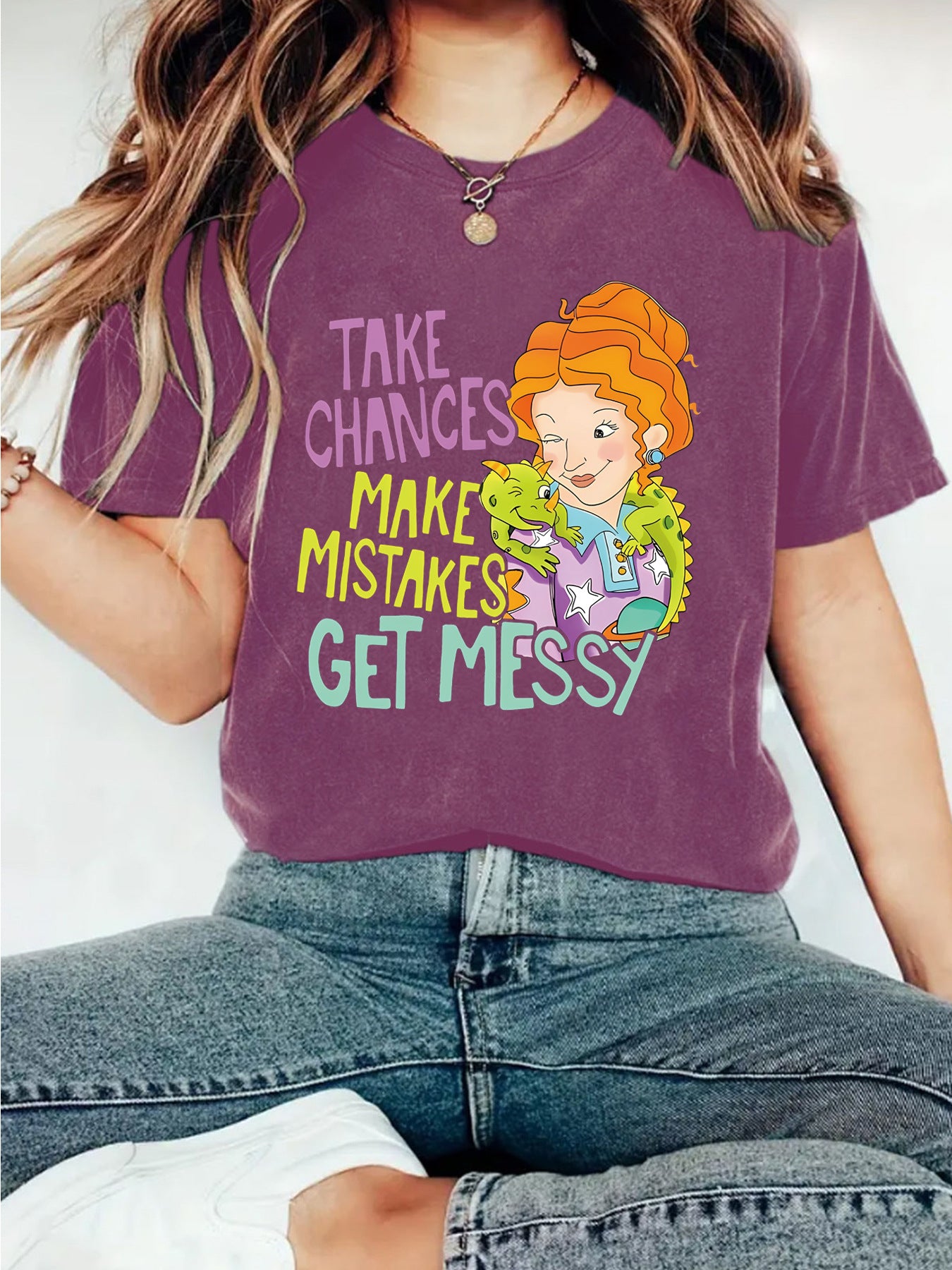 T-shirt with female cartoon character print