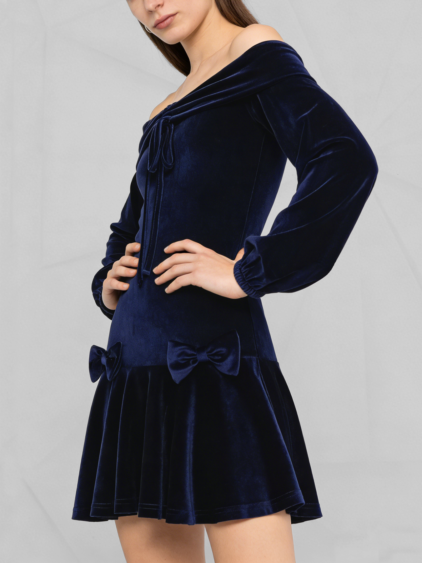 Elegant velvet off-shoulder lantern sleeve dress for women